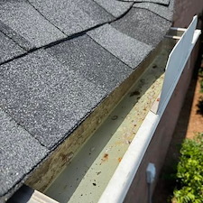 Bermuda Run Gutter Cleaning 1